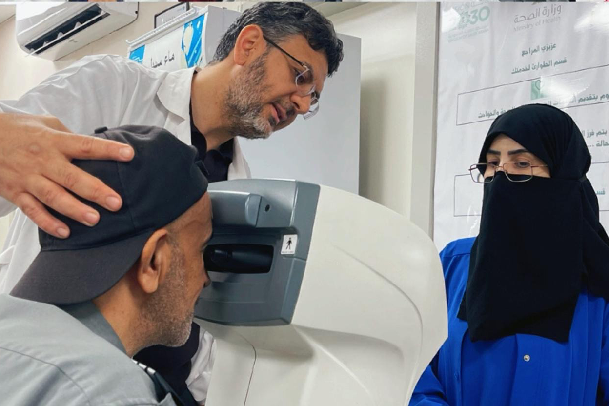 صور فعالية اليوم العالمي للبصر بعنك3